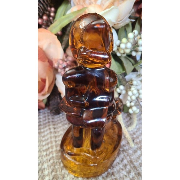 LE Smith GOOSE GIRL Hummel style Amber Glass 6" figurine - Picture 5 of 6